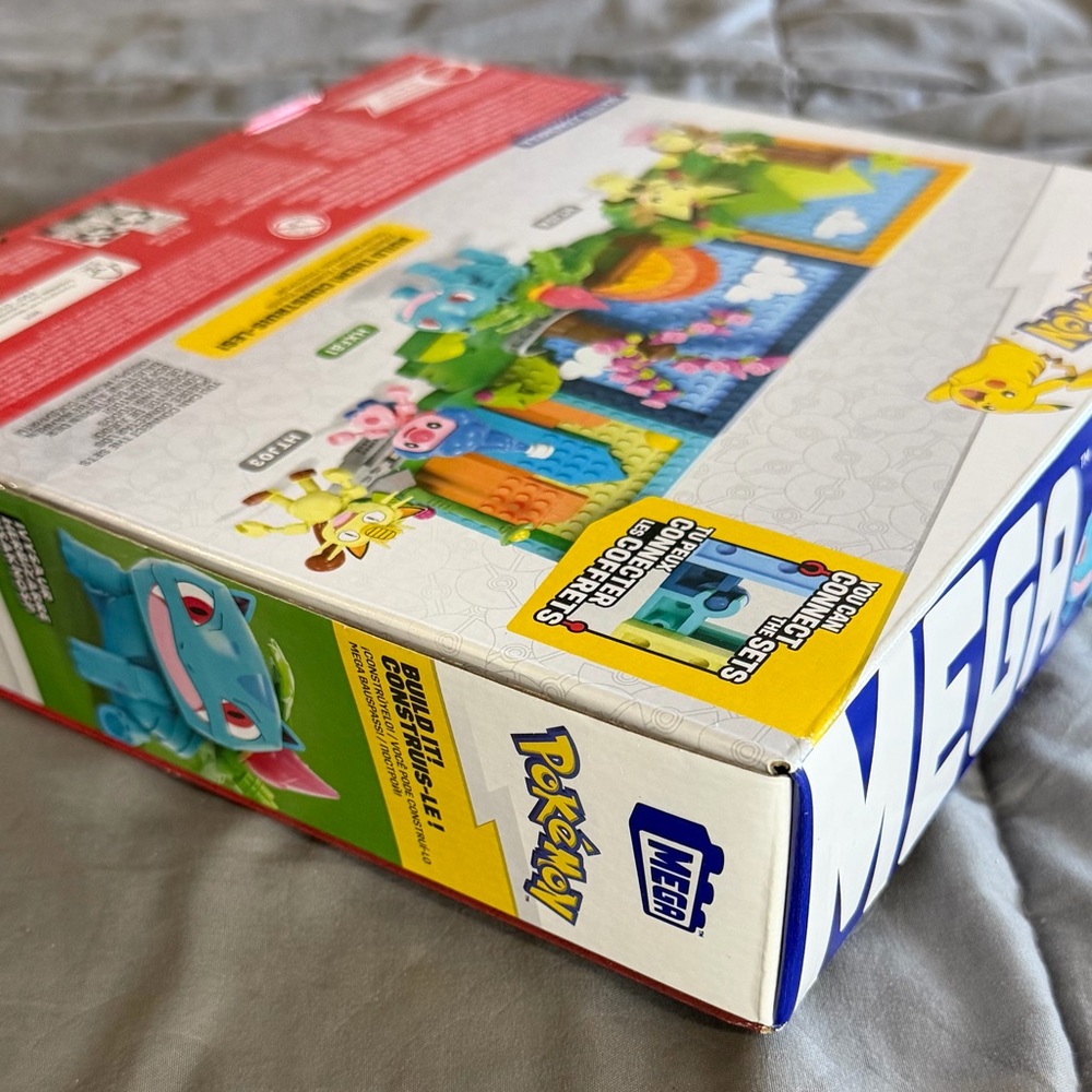 Pokémon Bulbasaur Park Scene Building Set - Picture 6 of 8